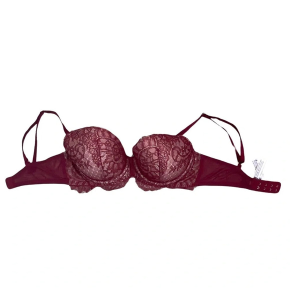 Victorias Secret  Red / Nude Lace Very Sexy
Push Up Bra 32D - Picture 2 of 5